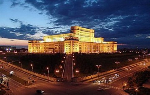 Bucharest attracts tourists by numerous historical monuments - palaces, churches, monasteries, as well as gardens, museums and art galleries