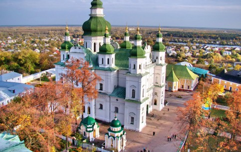 Чернигов – один из древнейших городов Киевской Руси, исторический центр Правобережной Украины, подлинная сокровищница архитектурных и культурных памятников